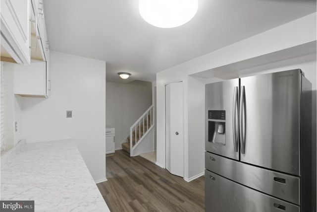 7490 HICKORY LOG CIR, Columbia, MD 21045