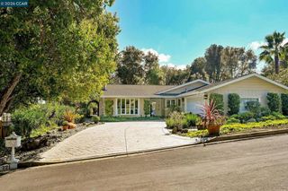 221 Loch Lomond Way, Danville, CA 94526
