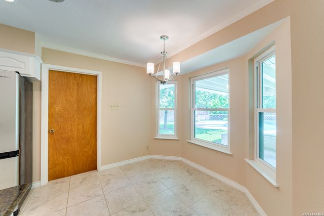 1019 GREY OAK DR, San Antonio, TX 78213