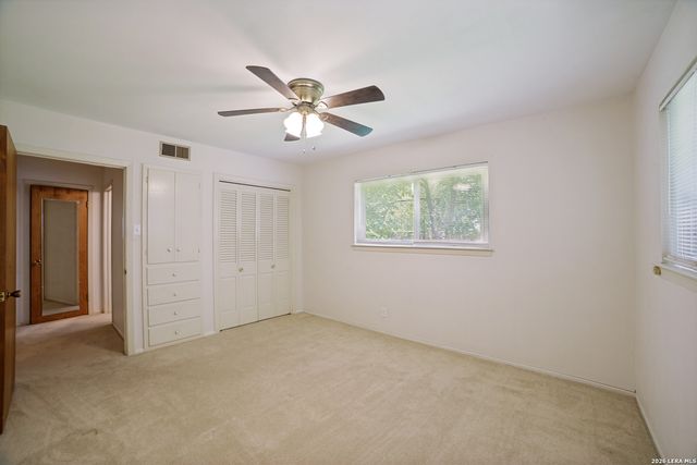 1019 GREY OAK DR, San Antonio, TX 78213