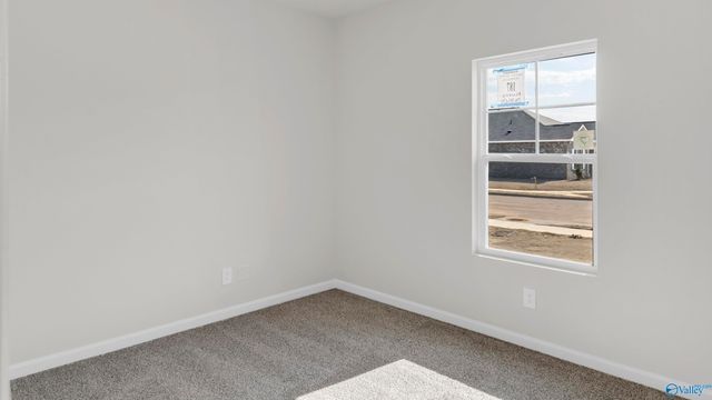 404 Whitney Court, Priceville, AL 35603