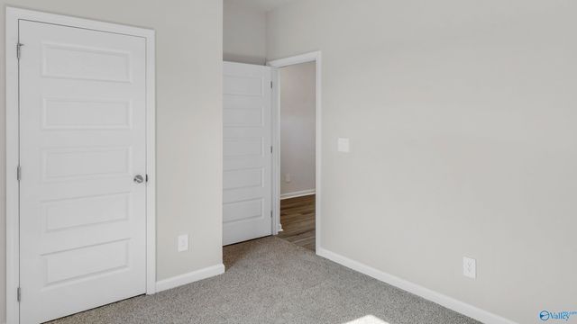 404 Whitney Court, Priceville, AL 35603