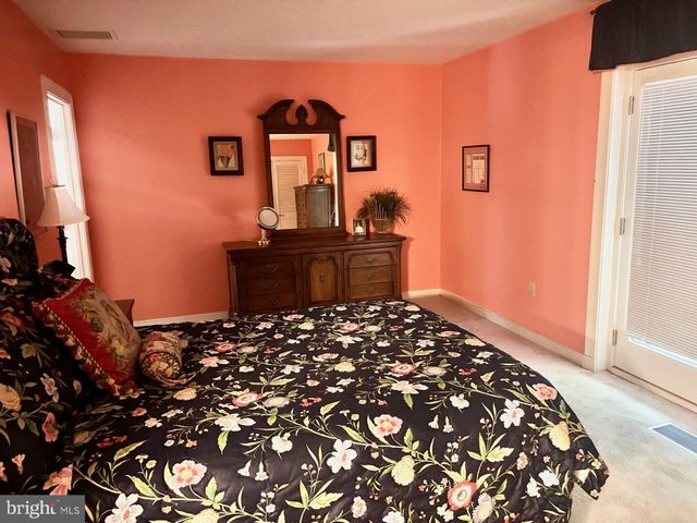 109 GOODLOE DR, Fredericksburg, VA 22401