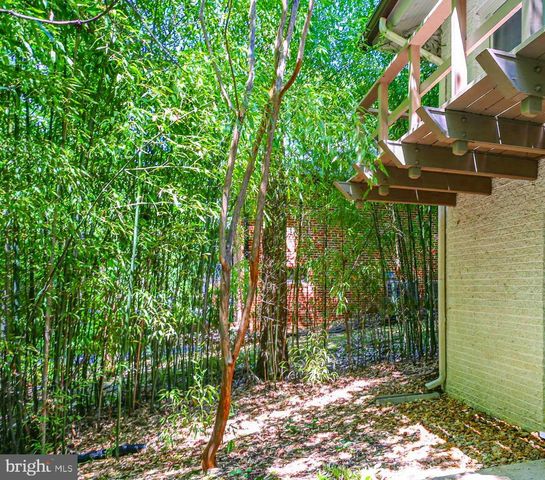 109 GOODLOE DR, Fredericksburg, VA 22401