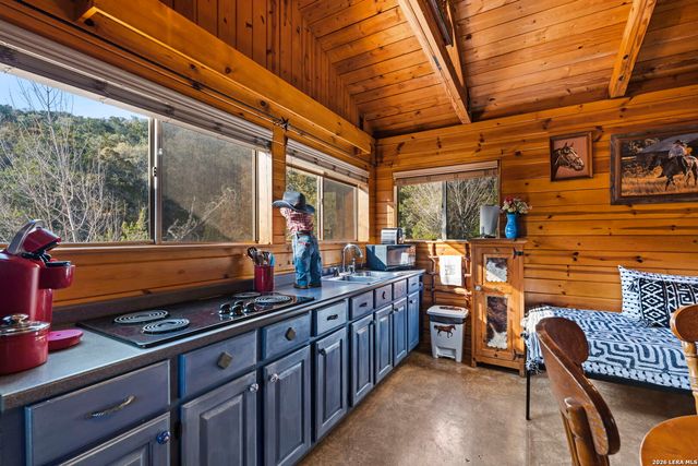 1597 Pipe Springs, Lakehills, TX 78063