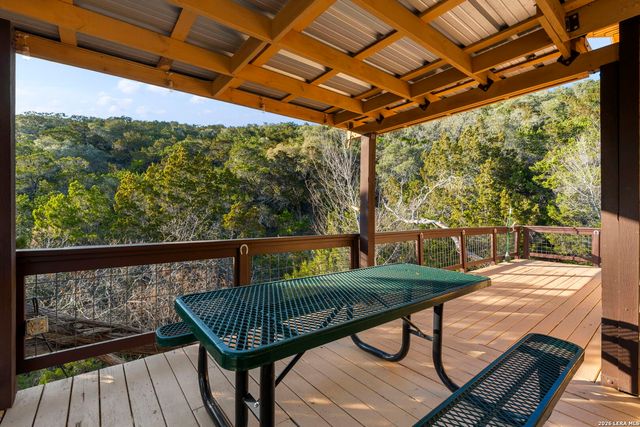 1597 Pipe Springs, Lakehills, TX 78063