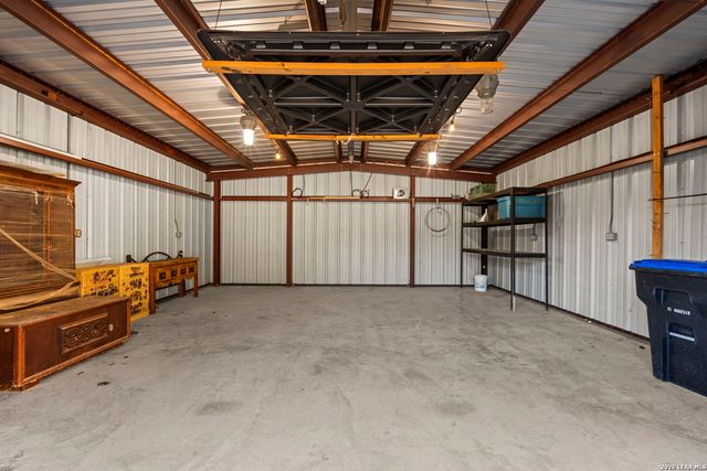 1597 Pipe Springs, Lakehills, TX 78063