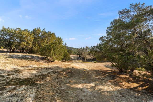 1597 Pipe Springs, Lakehills, TX 78063
