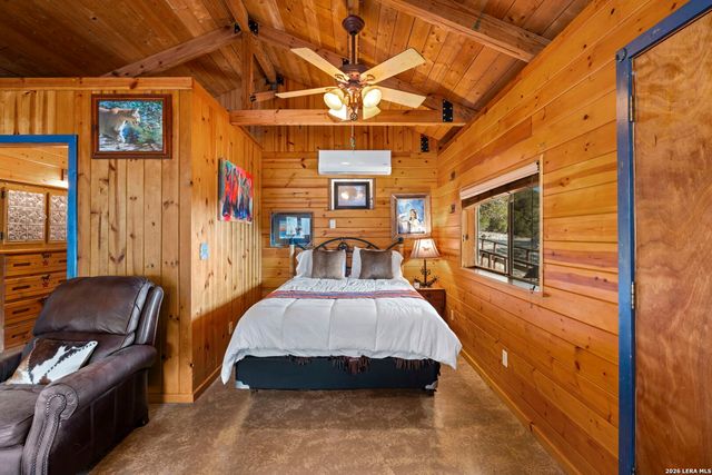 1597 Pipe Springs, Lakehills, TX 78063