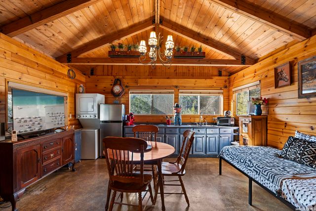 1597 Pipe Springs, Lakehills, TX 78063