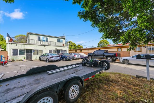 1722 N Wilmington, Wilmington, CA 90744