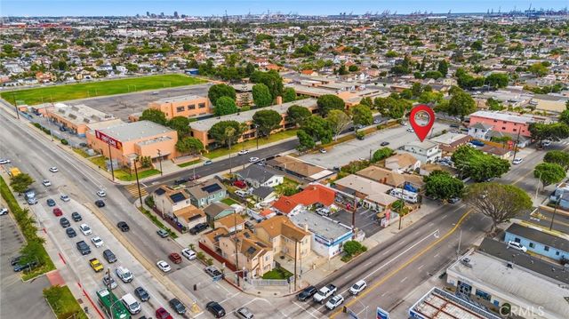 1722 N Wilmington, Wilmington, CA 90744