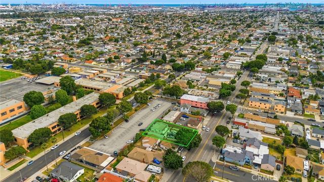 1722 N Wilmington, Wilmington, CA 90744