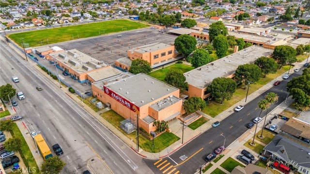 1722 N Wilmington, Wilmington, CA 90744