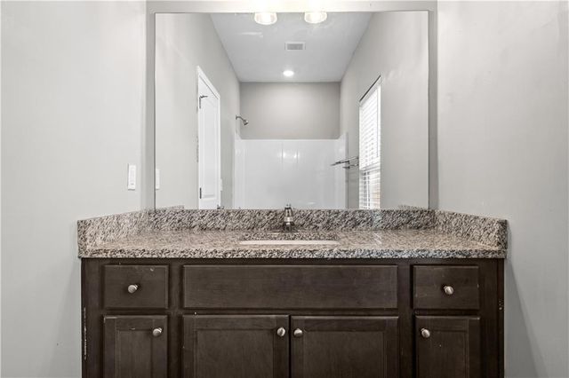 108 Chalfont Circle, Carrollton, GA 30117