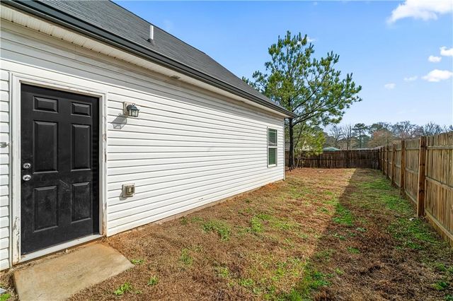 108 Chalfont Circle, Carrollton, GA 30117