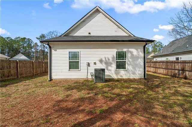 108 Chalfont Circle, Carrollton, GA 30117