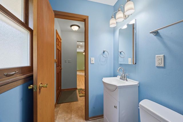 211 Maple STREET, Grafton, WI 53024