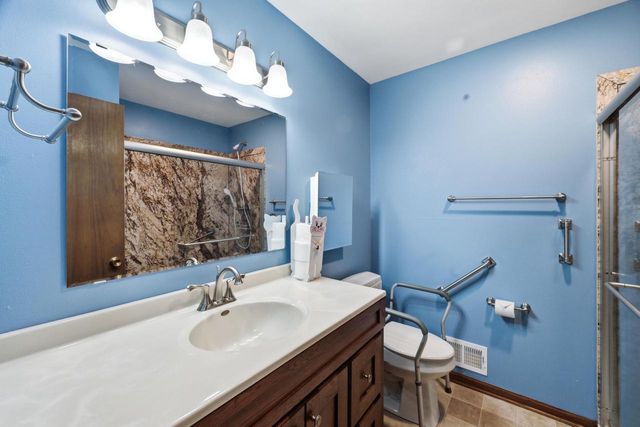 211 Maple STREET, Grafton, WI 53024