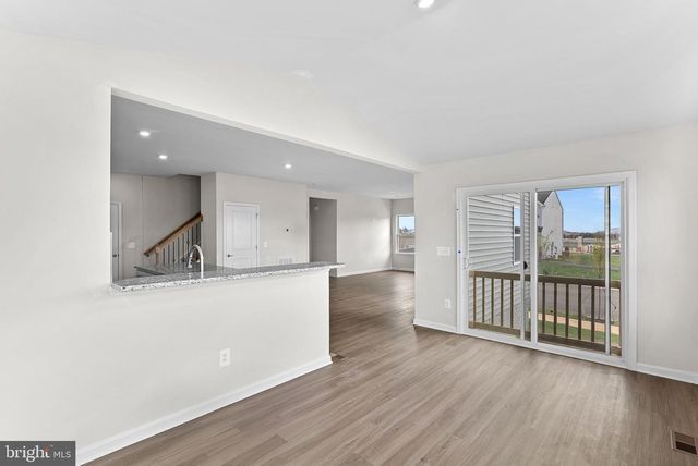60 FREEMAN ST, Ranson, WV 25438