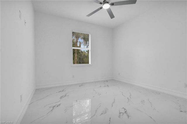918 8th AVE, Lehigh Acres, FL 33972