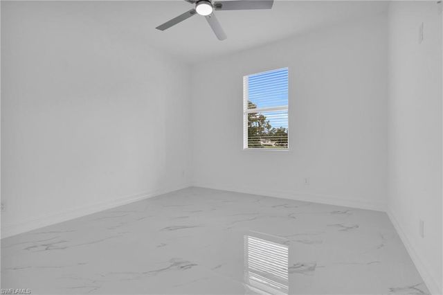 918 8th AVE, Lehigh Acres, FL 33972