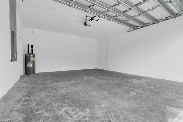 918 8th AVE, Lehigh Acres, FL 33972