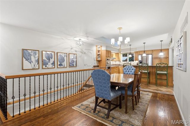 12632 Villa Hill Lane, Creve Coeur, MO 63141
