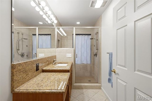12632 Villa Hill Lane, Creve Coeur, MO 63141