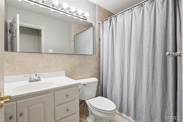 12632 Villa Hill Lane, Creve Coeur, MO 63141