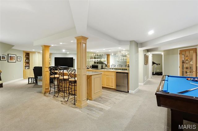 12632 Villa Hill Lane, Creve Coeur, MO 63141