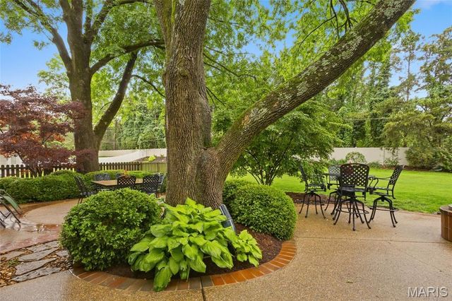 12632 Villa Hill Lane, Creve Coeur, MO 63141