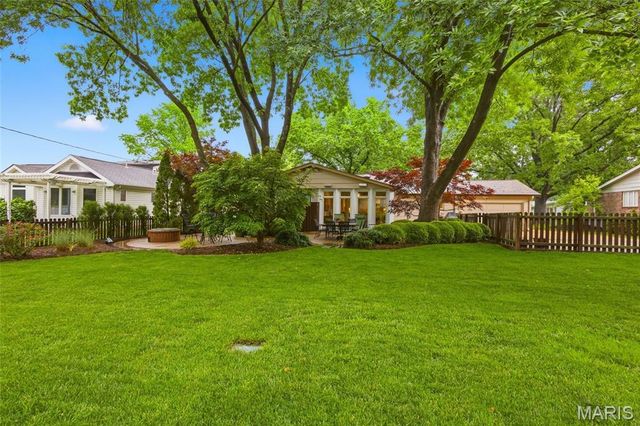 12632 Villa Hill Lane, Creve Coeur, MO 63141