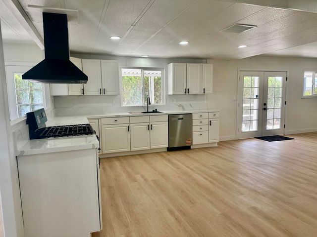 33423 Barcelona Drive, Thousand Palms, CA 92276