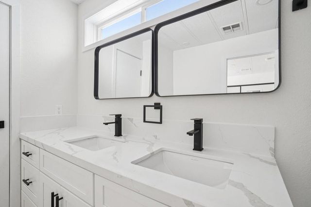 33423 Barcelona Drive, Thousand Palms, CA 92276