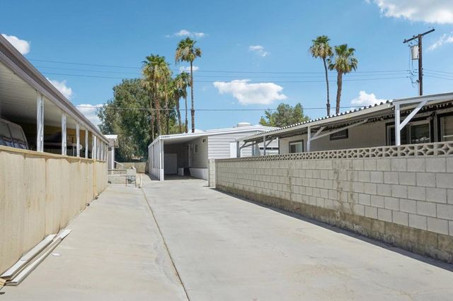 33423 Barcelona Drive, Thousand Palms, CA 92276