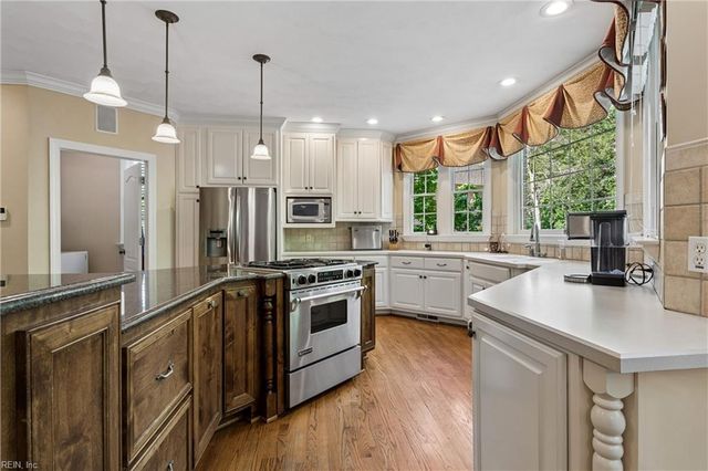20580 Seahawk LNDG, Smithfield, VA 23430