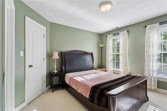 20580 Seahawk LNDG, Smithfield, VA 23430