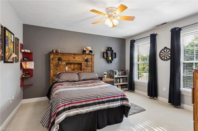 20580 Seahawk LNDG, Smithfield, VA 23430