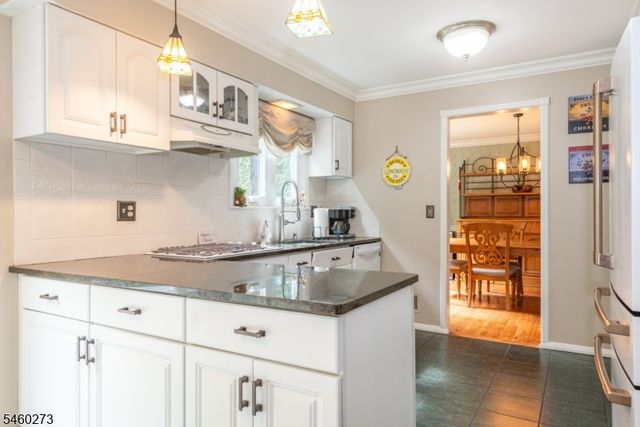 66 Darlington Dr, Wayne Twp., NJ 07470