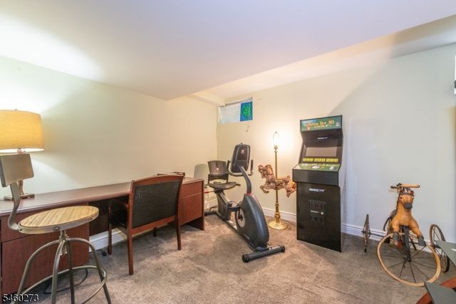 66 Darlington Dr, Wayne Twp., NJ 07470