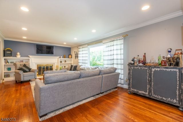 66 Darlington Dr, Wayne Twp., NJ 07470