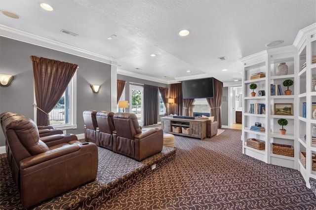 1328 E Walnut Street, Raymore, MO 64083