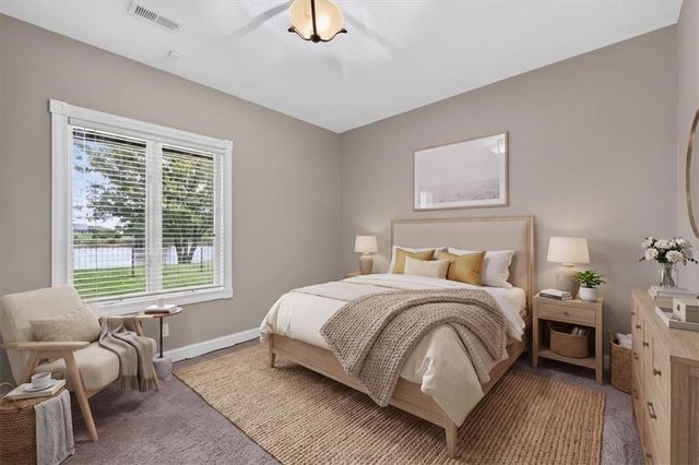 1328 E Walnut Street, Raymore, MO 64083