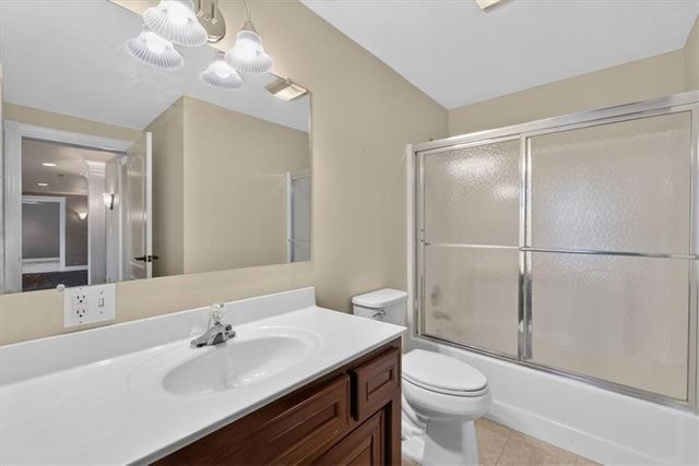 1328 E Walnut Street, Raymore, MO 64083