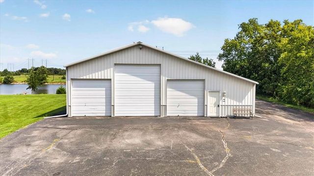 1328 E Walnut Street, Raymore, MO 64083
