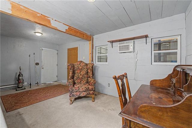 1328 E Walnut Street, Raymore, MO 64083