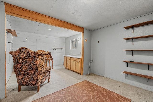 1328 E Walnut Street, Raymore, MO 64083