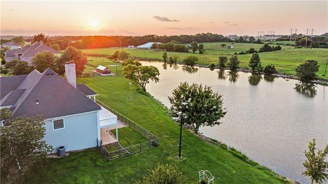 1328 E Walnut Street, Raymore, MO 64083
