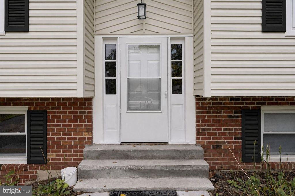 1745 LARKIN RD, UPPER CHICHESTER, PA 19061 — photo 2